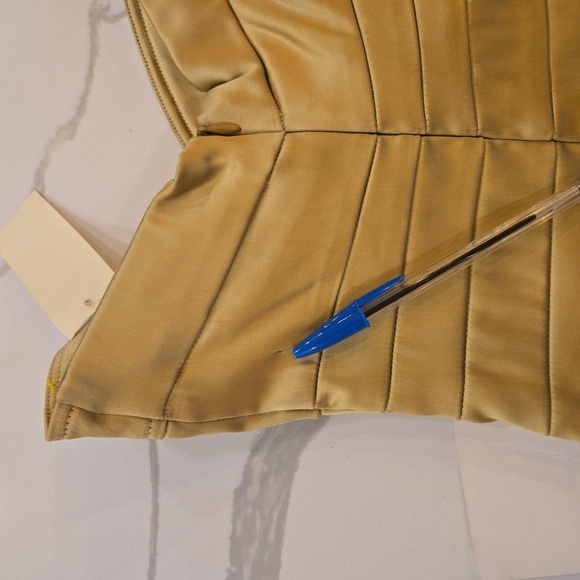 NWT Arden B Stapless Gold Bandage Bodycon Dress Womens Size XS - Picture 10 of 11